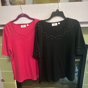 Set of 2 QUACKER Factory Short Sleeve Embellished Tops (Medium) NWOT💗🖤💗🖤
